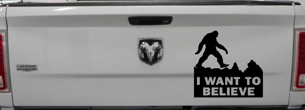 I Want To Believe Bigfoot Sasquatch Yetti Car or Truck Window Decal Sticker (Black)