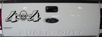 Skull And Cross Bones 4X4 Off Road Car or Truck Window Decal Sticker (Black)