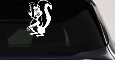 Stinky Skunk Car Truck Window Vinyl Decal Sticker Funny Animal Graphic (White)
